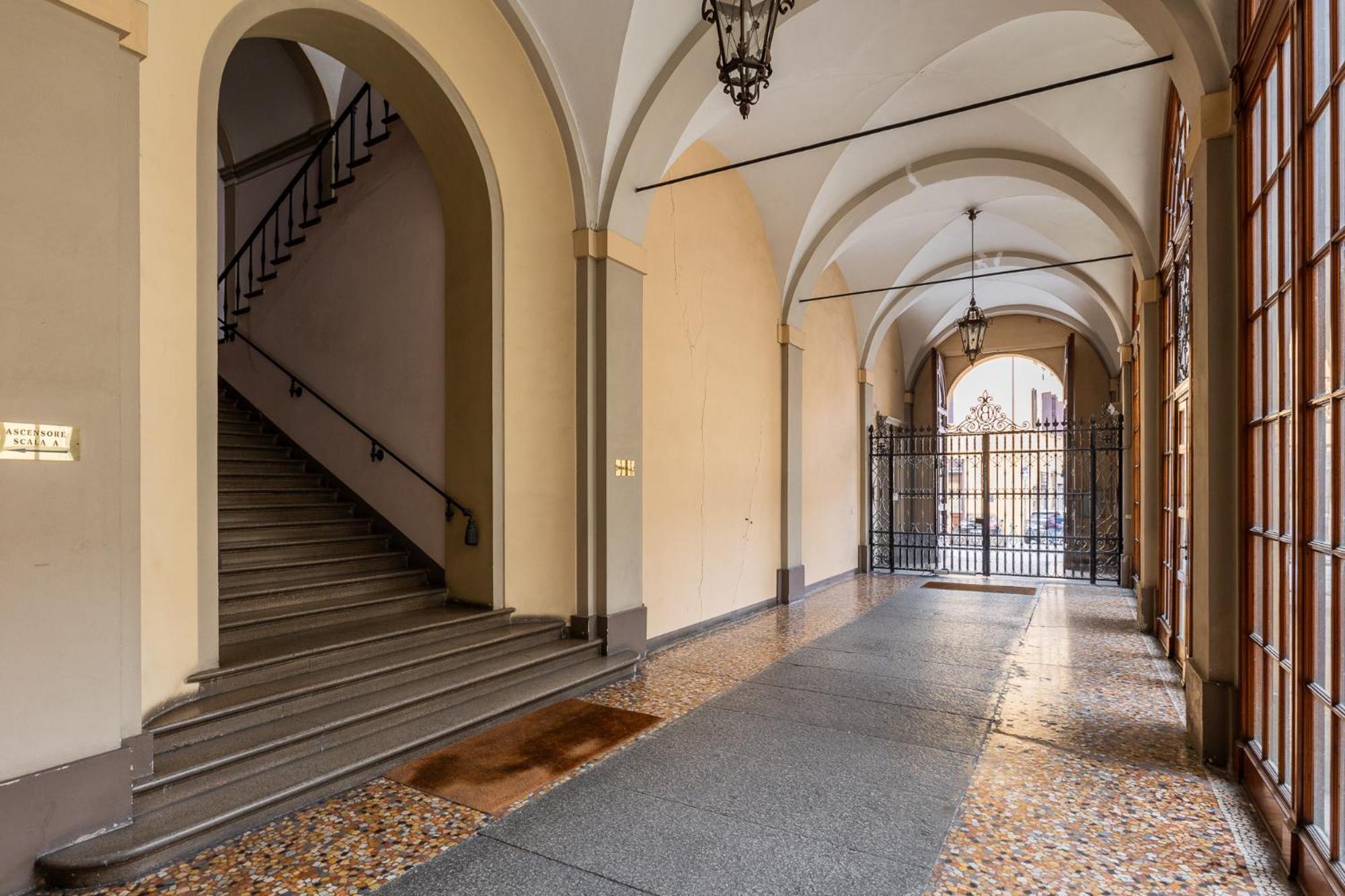 San Martino - Luxury Apartments By Design Club Collection Bologna Exterior photo